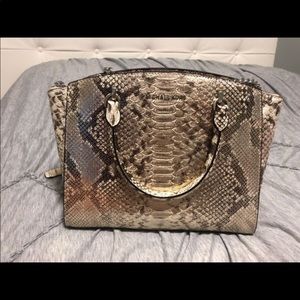 Michael Kors BRAND EW NEVER USED snake print bag